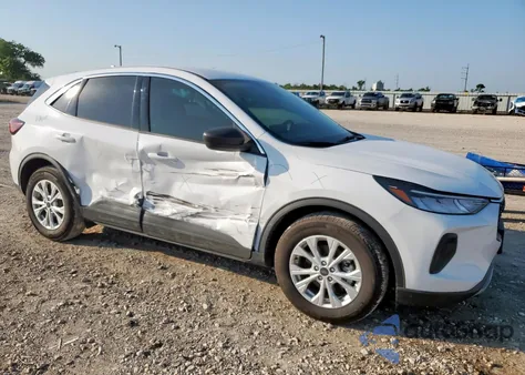 2024 Ford Escape Active z USA, uszkodzony, nr VIN 1FMCU0GN6RUB13746